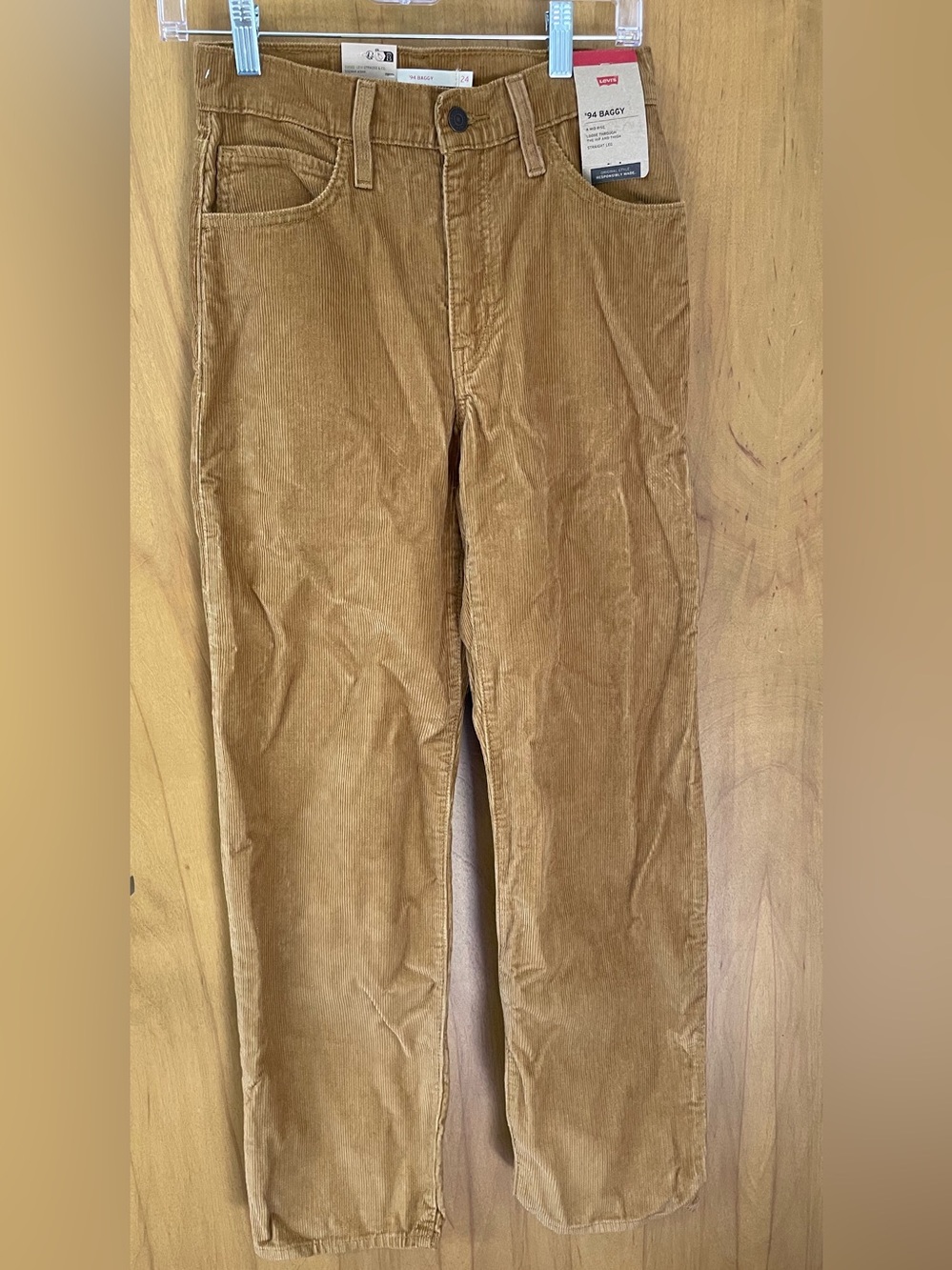 Levi's Women’s  Corduroy Pants ‘94 Baggy 24X31 Midrise Straight Leg Cognac Brown